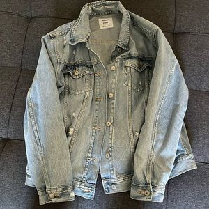 Old Navy Distressed Boyfriend Denim Jacket